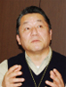 写真 (右): 技術部 情報システムグループ 主査 安東 和義氏