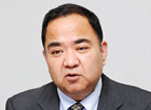 写真: 小佐井 隆氏