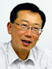 写真 (左): 総務経理本部 総務部 部長 小林 哲士氏