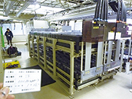 写真: 旧800MHz帯対応基地局のバッテリー (蓄電池)